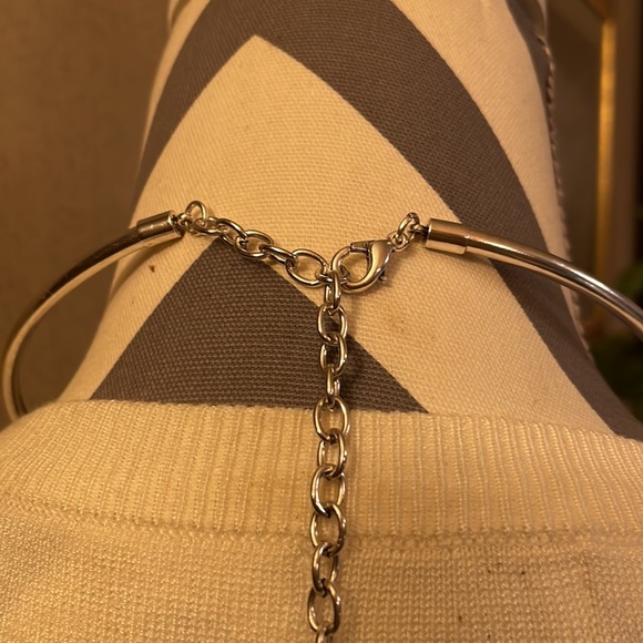 Stone teardrop pendant collar necklace - Picture 2 of 2